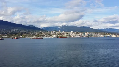 District of North Vancouver - Photo 3