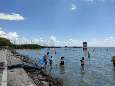 Balatonfüred - Photo 3