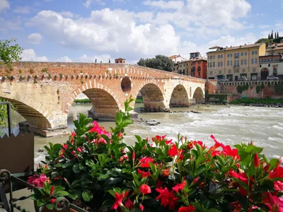 Verona - Photo 2