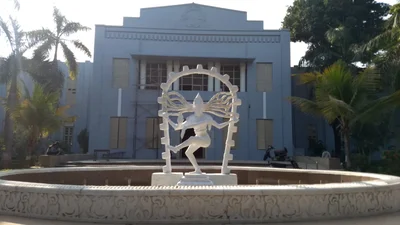 Anand - Photo 5
