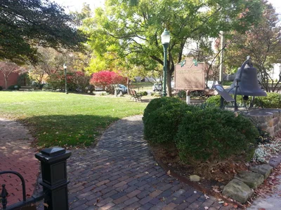 Granville - Photo 3