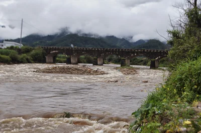 Tengchong - Photo 2