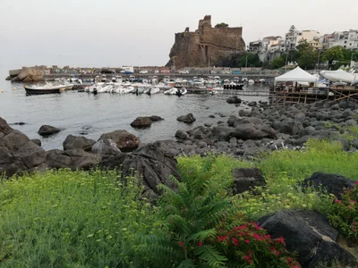 Aci Castello - Photo 2