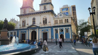 Guayaquil - Photo 2
