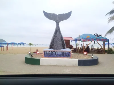 Puerto Lopez - Photo 2