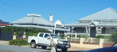 Ipswich - Photo 3