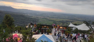 Sleman - Photo 2