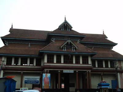 Chengannur - Photo 3