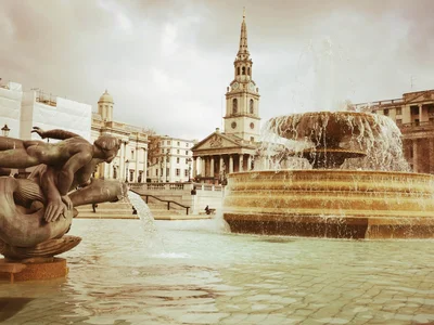 London - Photo 2