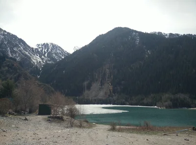 Esik - Photo 2
