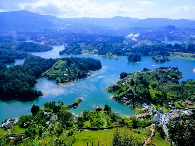 Guatape - Photo 2