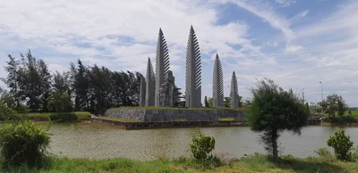 Quang Tri Town - Photo 5