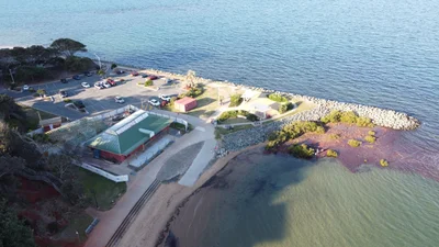 Redcliffe - Photo 3