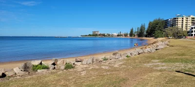 Redcliffe - Photo 4