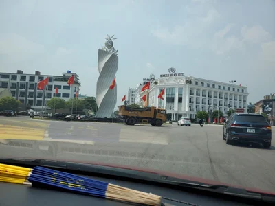 Móng Cái City - Photo 3