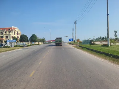 Móng Cái City - Photo 4